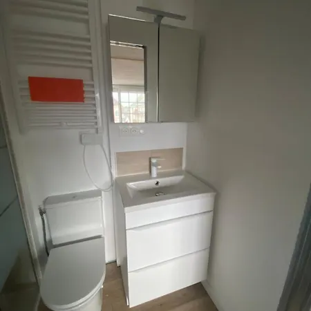 Renove A Neuf Idealement Situe Apartamento