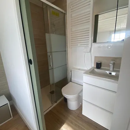 Renove A Neuf Idealement Situe Apartamento *